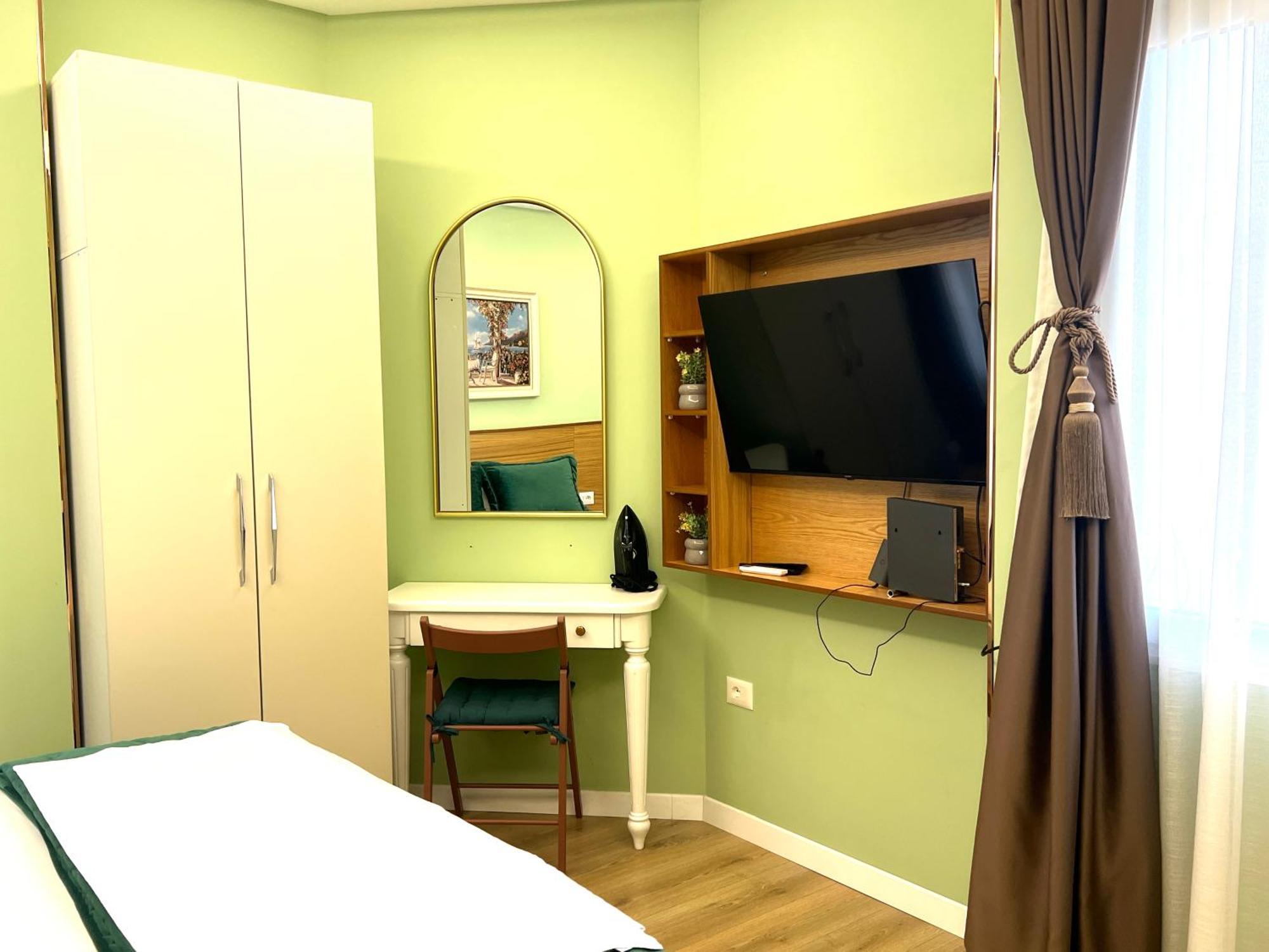 Spiranca Luxury Suites Тирана Екстериор снимка