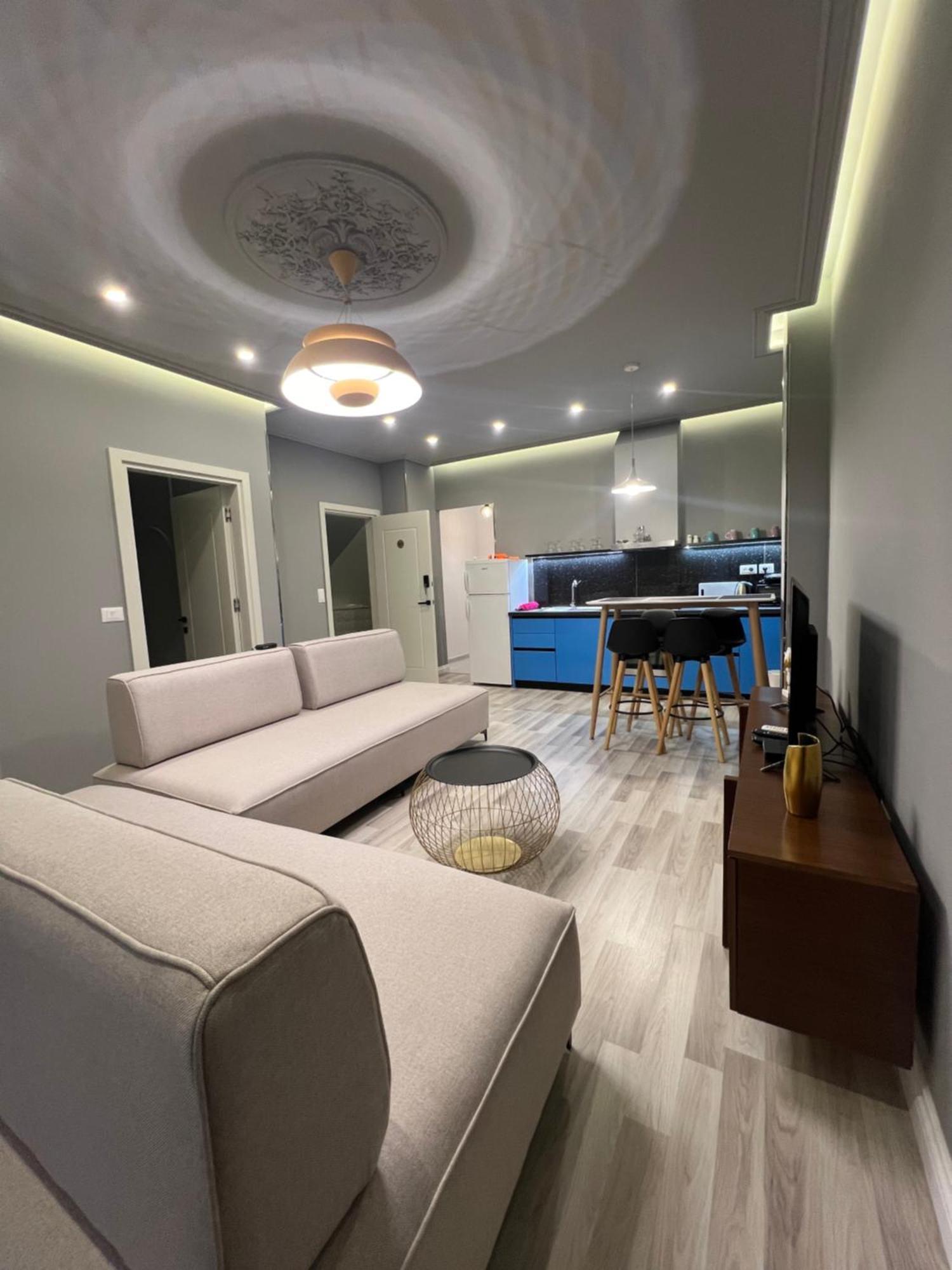Spiranca Luxury Suites Тирана Екстериор снимка