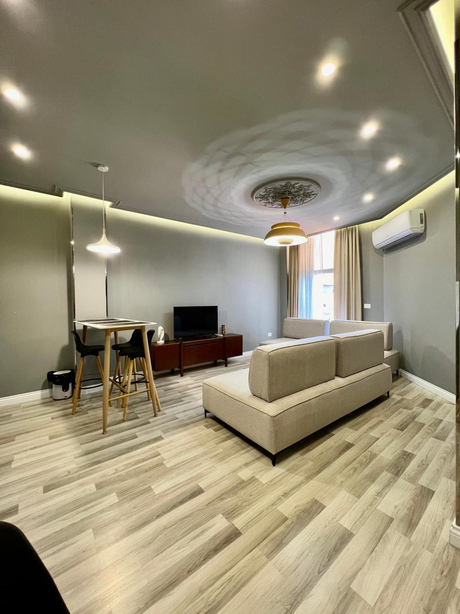 Spiranca Luxury Suites Тирана Стая снимка